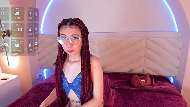 Isabella Crofts online show from April 29, 2026, 3:11 am