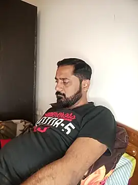 RubyEntity online show from January 15, 2026, 3:54 am