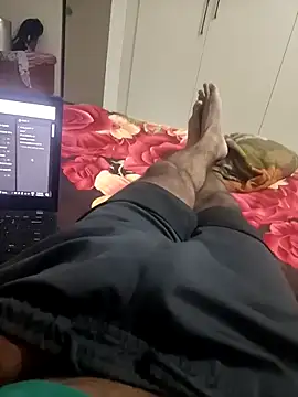 RubyEntity online show from November 9, 2025, 5:50 pm