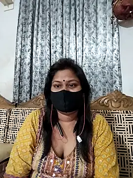 munni-506 online show from May 18, 2026, 5:29 pm