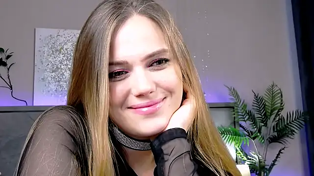 Snapshot of AnabeleBliss chatting on July 7, 2026, 1:47 pm AnabeleBliss online show from July 7, 2026, 1:47 pm