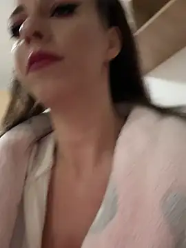 EdaQueen online show from March 12, 2026, 6:45 pm