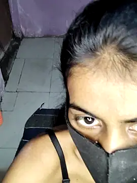 Thaper Meera2 online show from November 16, 2025, 10:53 am