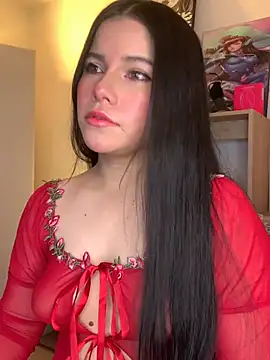 Snapshot of violettabond chatting on June 13, 2026, 12:47 pm violettabond online show from June 13, 2026, 12:47 pm