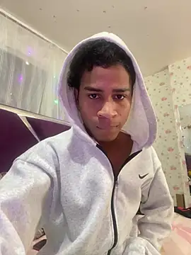 Santy bigcock 01 online show from May 26, 2026, 12:36 pm