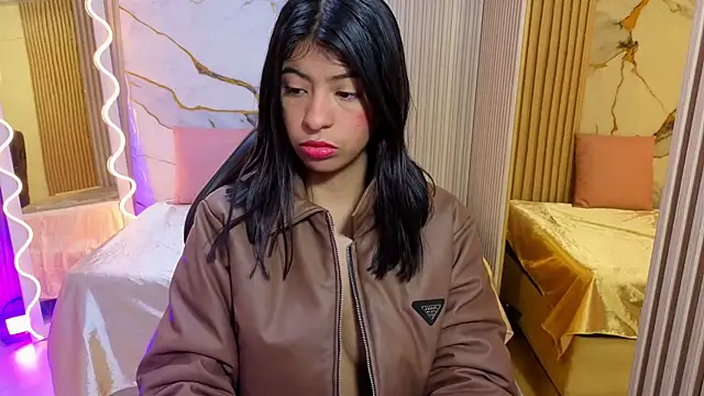 Sandyy tay online show from July 5, 2026, 2:49 am
