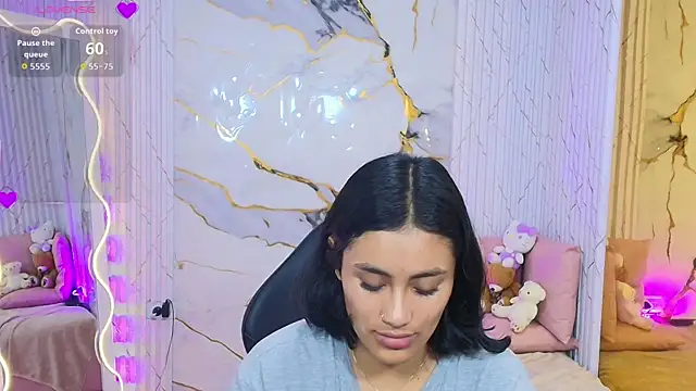 PEACHY TAY online show from July 29, 2026, 11:42 am