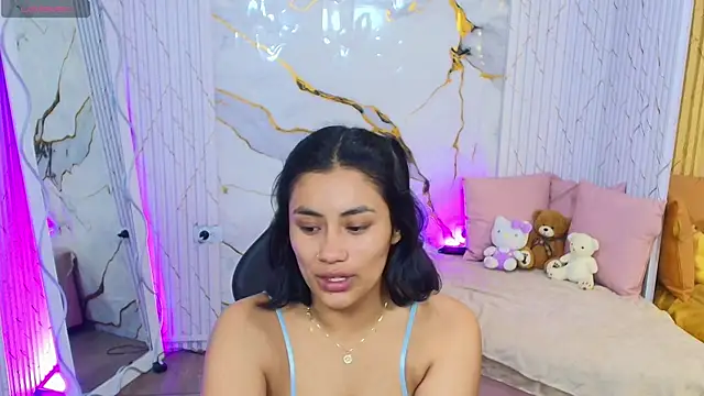 PEACHY TAY online show from August 5, 2026, 11:37 am