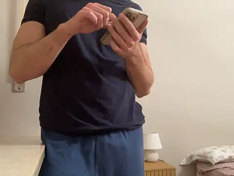 redflake online show from November 12, 2025, 11:19 pm