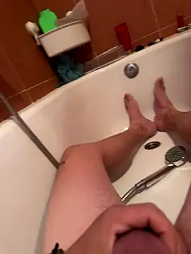 Carlostosssss online show from November 4, 2025, 3:49 pm