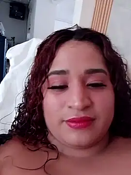 alana-silva online show from July 12, 2026, 6:09 pm