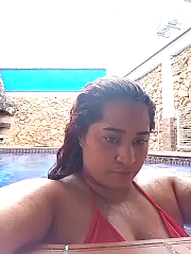 alana-silva online show from June 26, 2026, 9:42 pm