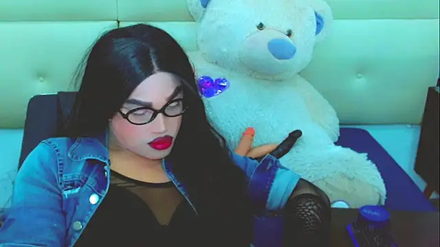 NharaBigCock online show from July 8, 2026, 5:57 pm