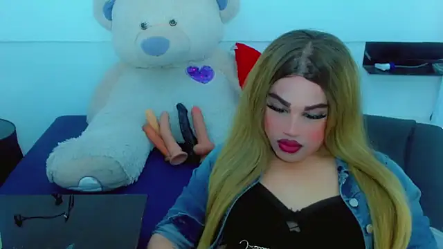NharaBigCock online show from August 6, 2026, 1:39 pm