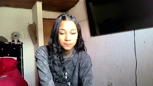 lyam ebony  online show from March 20, 2026, 7:59 pm