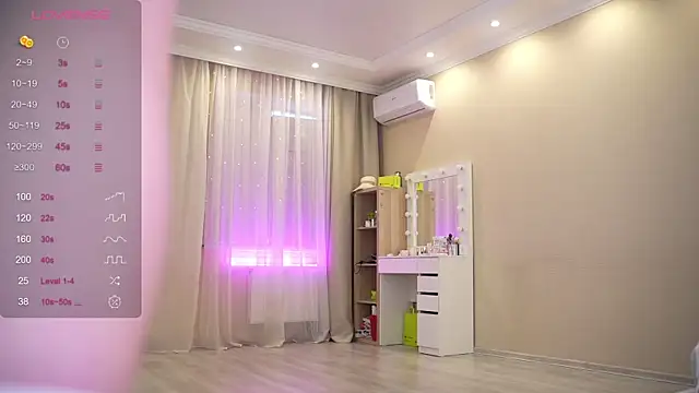 Bananalizzy online show from May 2, 2026, 10:42 am