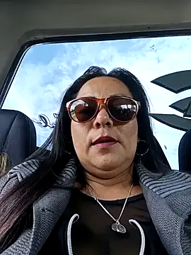 misshot 02 online show from April 24, 2026, 6:10 pm