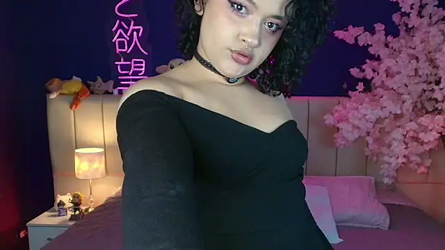  sarahRose online show from May 23, 2026, 4:22 am