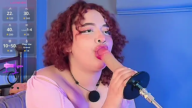  sarahRose online show from June 12, 2026, 10:51 pm