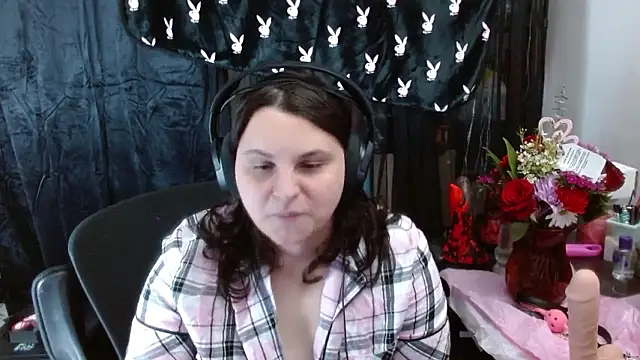 Salacious Sage online show from February 16, 2026, 10:07 pm