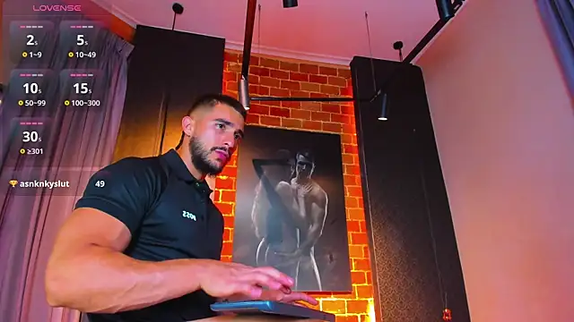 Scottfishcer1 online show from December 19, 2025, 7:27 pm