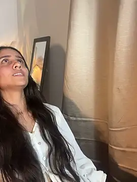 Snapshot of alisaa_jhons1 chatting on April 10, 2026, 3:24 am alisaa jhons1 online show from April 10, 2026, 3:24 am