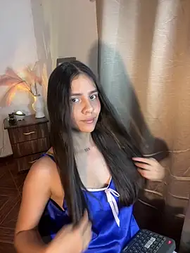 Snapshot of alisaa_jhons1 chatting on April 15, 2026, 1:22 am alisaa jhons1 online show from April 15, 2026, 1:22 am