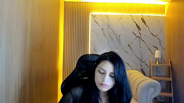 Valery tf online show from May 2, 2026, 8:25 pm