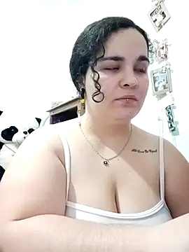 Reichel05  online show from March 15, 2026, 5:03 am