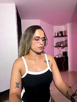 Zhara 110 online show from November 8, 2025, 11:19 pm