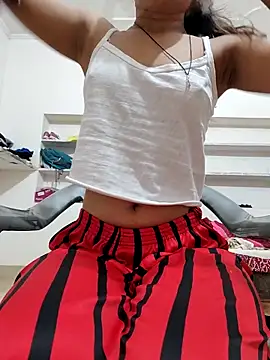 Isha kumari 69 online show from February 12, 2026, 4:18 pm