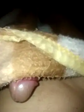 Snapshot of Azo3zgju chatting on February 24, 2026, 12:39 pm Azo3zgju online show from February 24, 2026, 12:39 pm