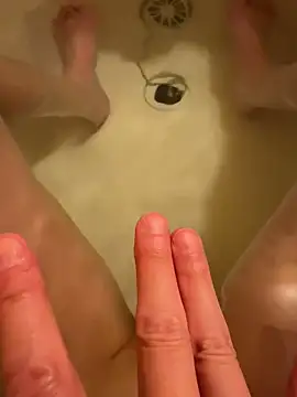 houkeiboy78 online show from March 6, 2026, 10:21 am