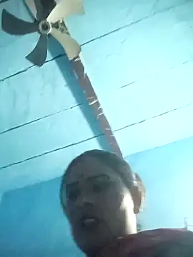 Chinki pande online show from November 28, 2025, 2:50 pm