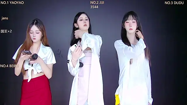 88 Emeralds online show from November 14, 2025, 9:18 pm