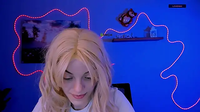 Snapshot of mia_starrr_ chatting on March 21, 2026, 8:02 pm mia starrr online show from March 21, 2026, 8:02 pm