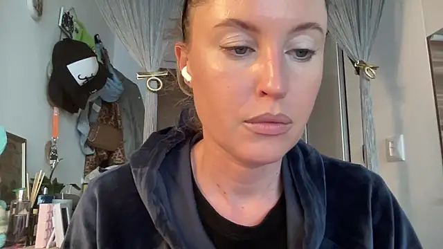 Ameli8 online show from April 30, 2026, 11:28 am