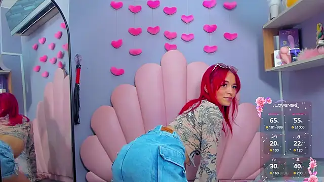 luci miller online show from November 19, 2025, 12:54 am