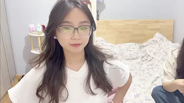 Hmm 0303 online show from February 5, 2026, 3:30 pm