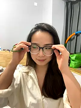 Hmm 0303 online show from December 20, 2025, 2:53 pm