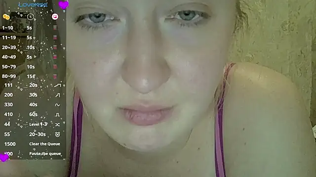 WildLady30 online show from February 1, 2026, 4:27 pm