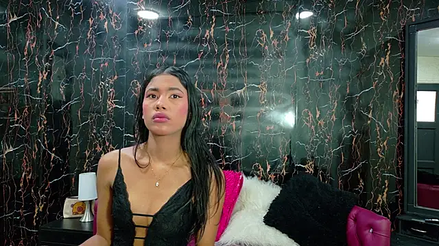 EsmeraldaBlake online show from February 7, 2026, 12:35 pm