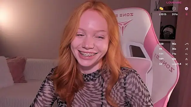 Elisahsthetics online show from June 20, 2026, 5:40 pm