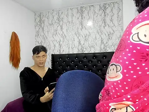 Snapshot of Lovers_Spicy chatting on November 15, 2025, 1:04 pm Lovers Spicy online show from November 15, 2025, 1:04 pm