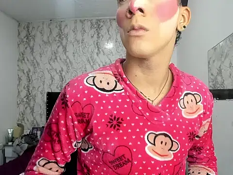 Snapshot of Lovers_Spicy chatting on November 14, 2025, 12:53 pm Lovers Spicy online show from November 14, 2025, 12:53 pm