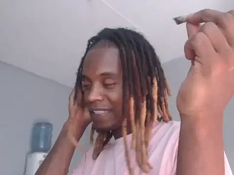 Dangerhook online show from December 4, 2025, 8:19 pm