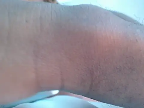 Dangerhook online show from November 16, 2025, 7:07 pm