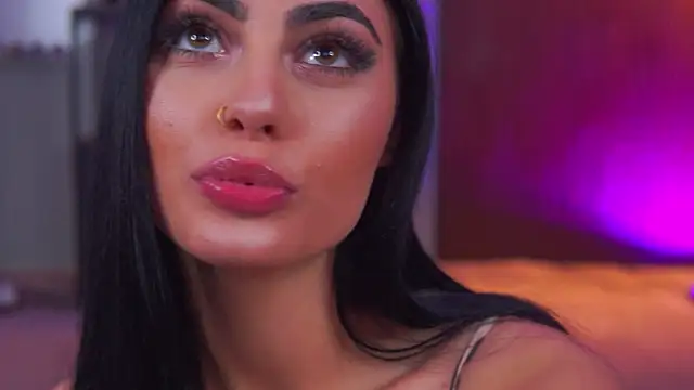 RavennaDArcy online show from January 16, 2026, 7:51 pm