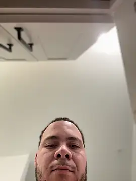 mixedswanger online show from February 15, 2026, 9:19 am