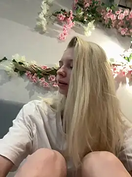 Snapshot of alice_wond chatting on February 26, 2026, 4:07 pm alice wond online show from February 26, 2026, 4:07 pm